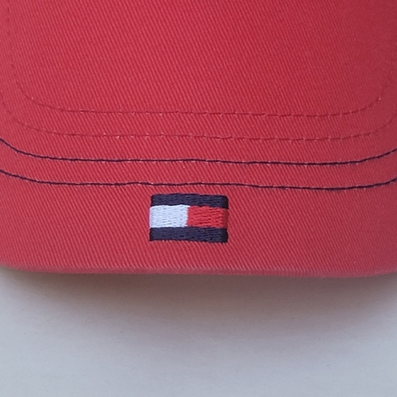 Tommy Hillfiger Jeans 2002 Red Visor Embroidered Spellout & Box Logo Size OS - Picture 3 of 11